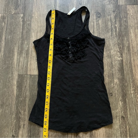 Color Story Black Sleeveless Ruffled Buttoned Round Neck Fitted Tank Top Shirt S - Picture 9 of 10